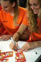 20.09.19 "Лисицы" посетили открытие Gold's Gym