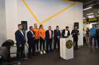  20.09.19 "Лисицы" посетили открытие Gold's Gym