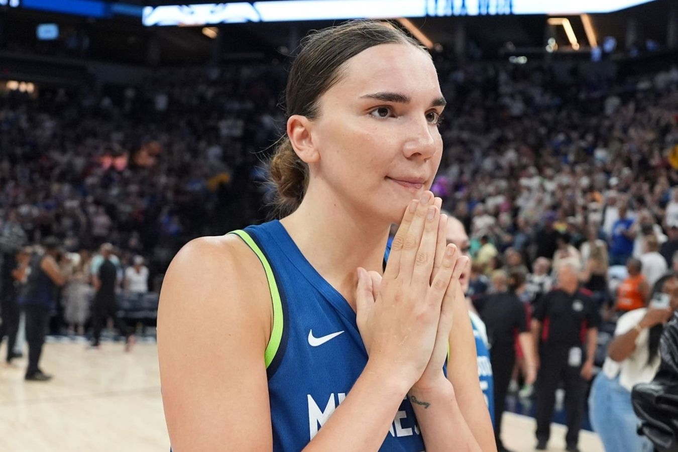 Мария Клюндикова в интервью «Спорт-Экспресс»: «Пока в WNBA ощущаю себя девчонкой, которая приехала учиться» Мария Клюндикова в интервью «Спорт-Экспресс»: «Пока в WNBA ощущаю себя девчонкой, которая приехала учиться»