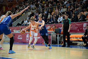 «Лисицы» уступили в первом матче финальной серии