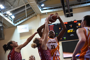 УГМК выиграл у МБА с разницей в 30 очков