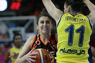 Директор УГМК: Торренс вернется в строй к решающей части сезона